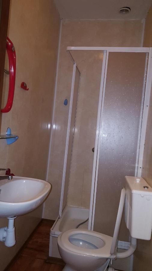 Pokoje Goscinne Wladyslawowo Exterior foto